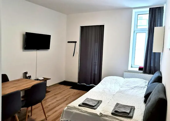 Bacher Apartment